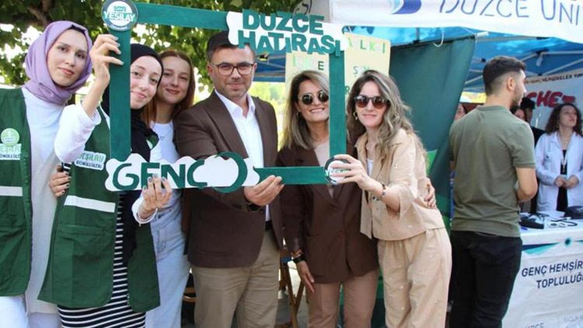 Düzce'de kampüse hoş geldin etkinlikleri başladı