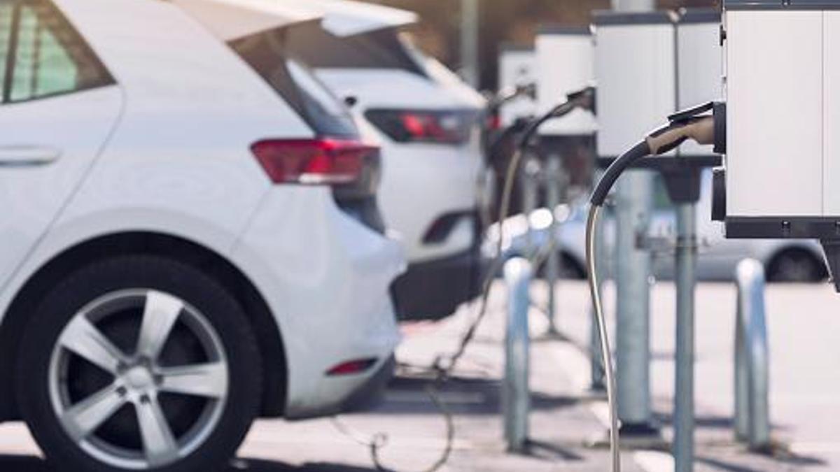 Resmi Gazete'de yayınlandı! Çin menşeili elektrikli araçlara yüzde 45,3 vergi geliyor