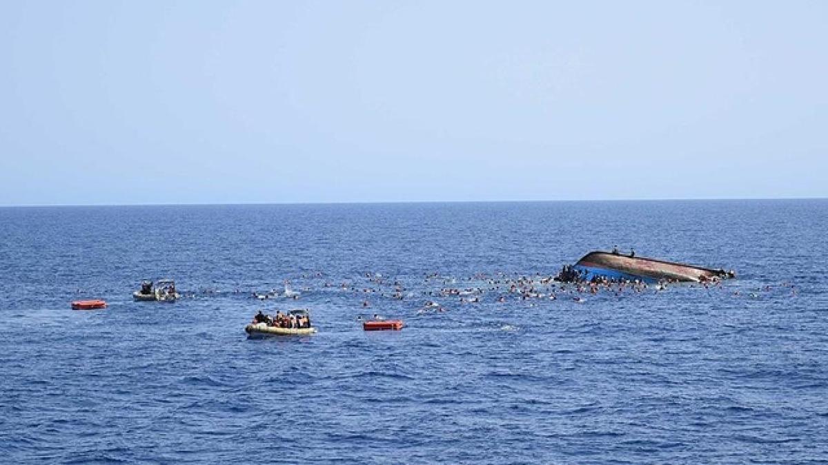 Nijerya'da teknenin alabora olması sonucu en az 150 kişi kayboldu