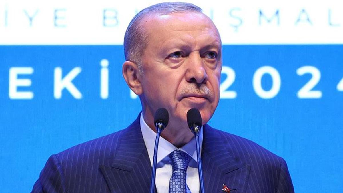 Cumhurbaşkanı Erdoğan: Makamlar rütbeler oturulan koltuklar değişebilir molalar olabilir