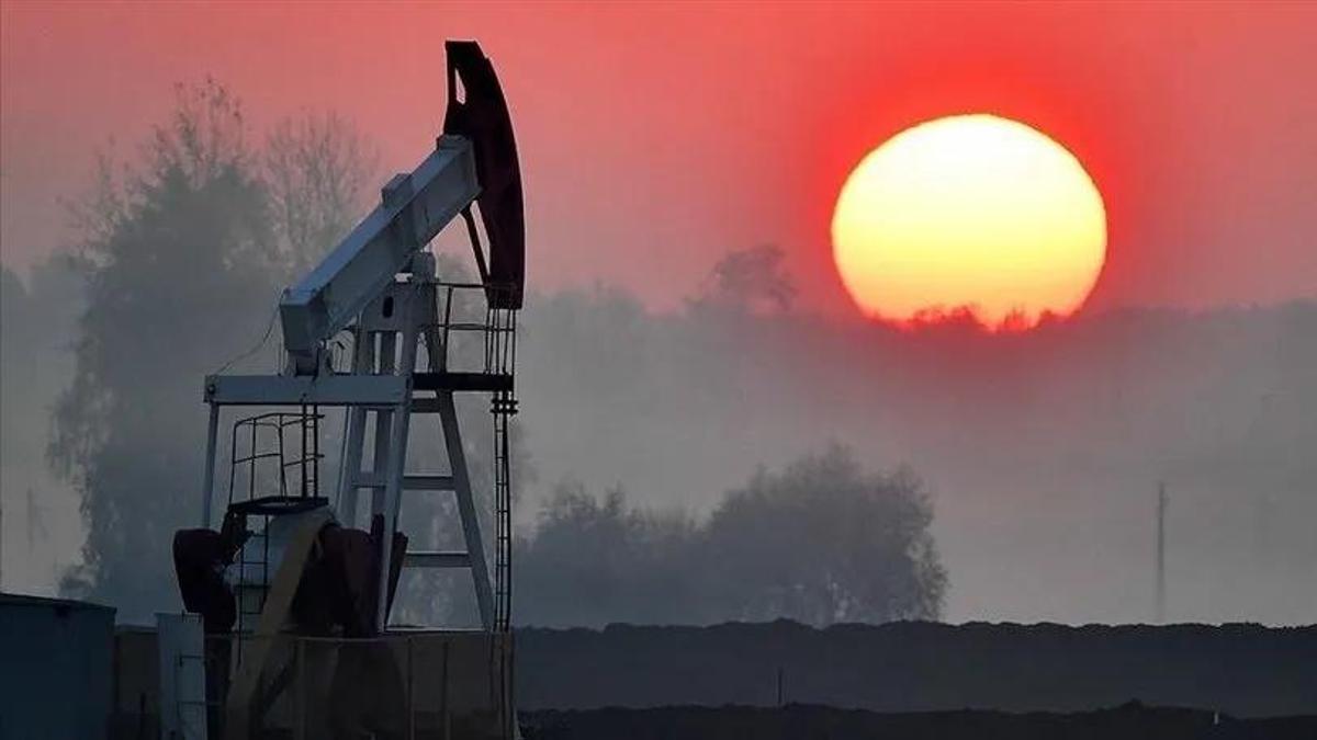 Suudiler, Asyalı alıcılar için petrol fiyatını yükseltti