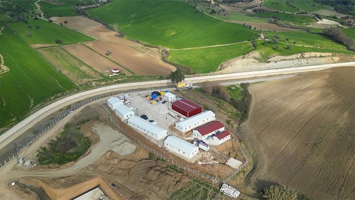 Yedigöze İçme Suyu Arıtma Tesisi'nin yapımı hızla devam ediyor! 'Kozan sağlıklı suya kavuşacak'
