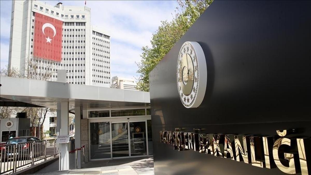 Lübnan'dan ayrılmak isteyen Türk vatandaşları tahliye edilecek