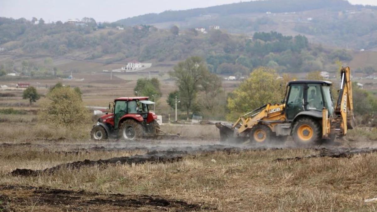 Körfez'de boş araziler tarıma kazandırılıyor