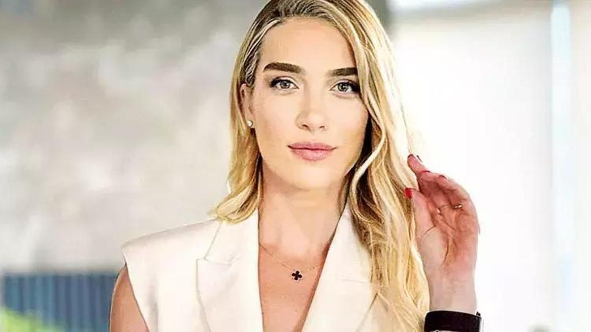 Cansu Canan Özgen dolandırıcıların kurbanı oldu