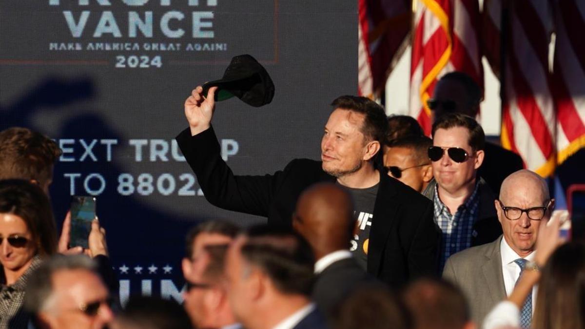Elon Musk'tan Trump'ın seçim kampanyasına yaklaşık 75 milyon dolar bağış