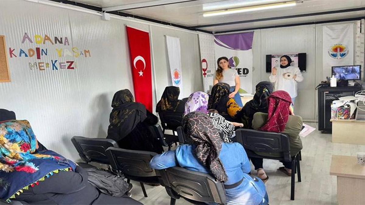 Adana'da meme kanseri farkındalık eğitimi düzenlendi