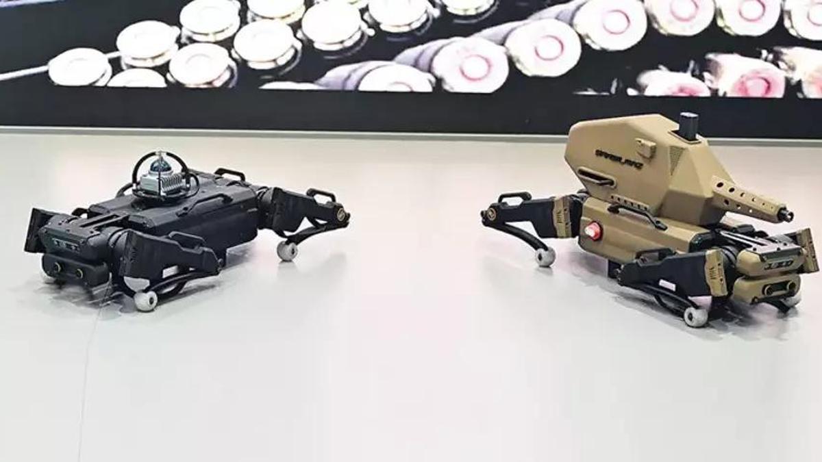 Türkiye’nin ilk silahlı robotu SARBOT