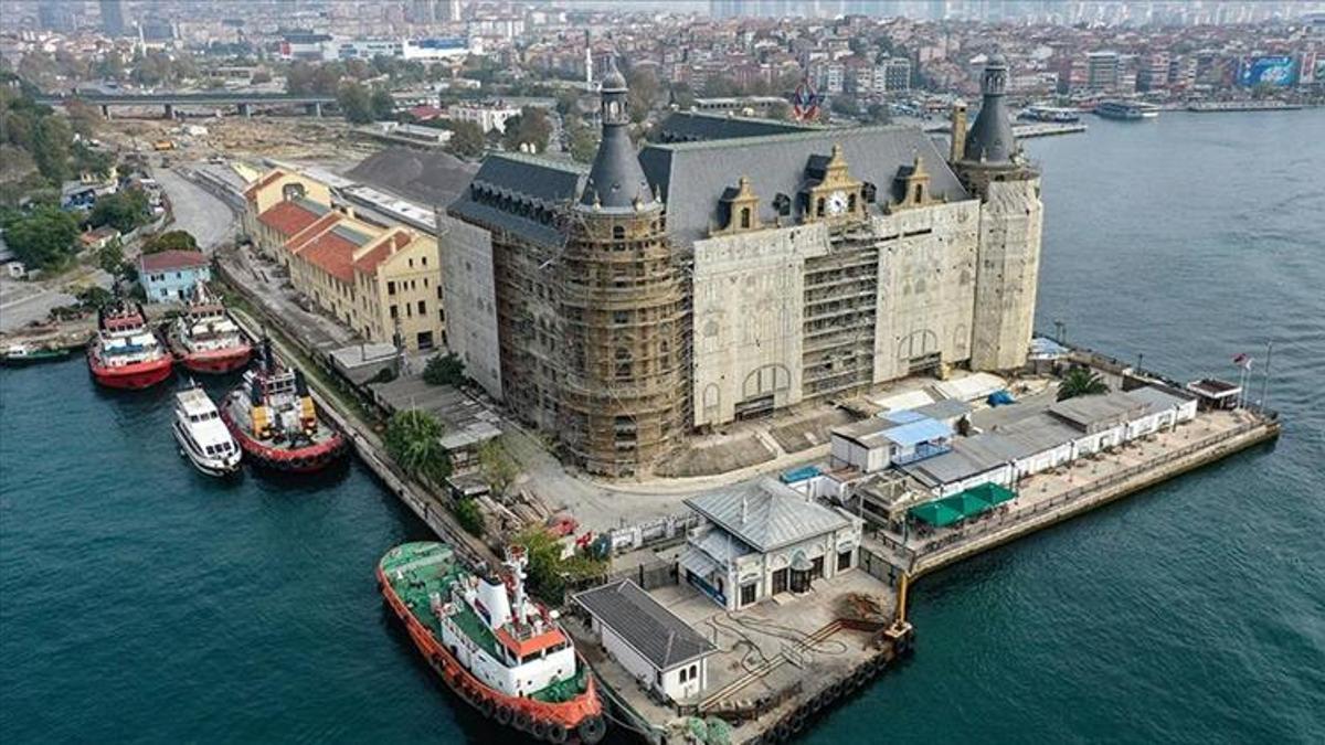 Bakan Ersoy Haydarpaşa ve Sirkeci Garı için tarih verdi