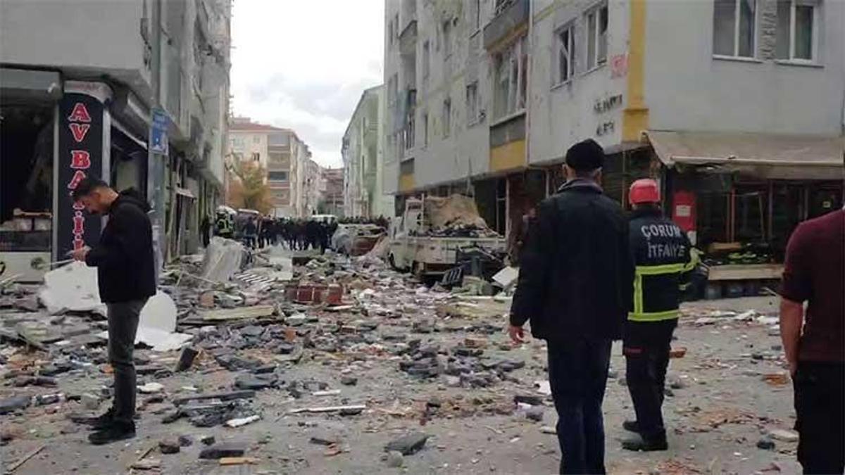 Çorum'da bir binada doğal gaz patlaması: 1 ölü, 33 yaralı!