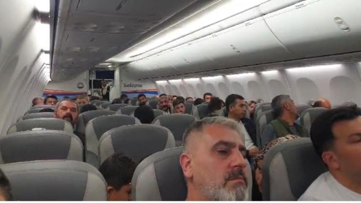 Antalya - Van seferini yapan uçak, bilinmeyen nesne sebebiyle rotasını değiştirdi