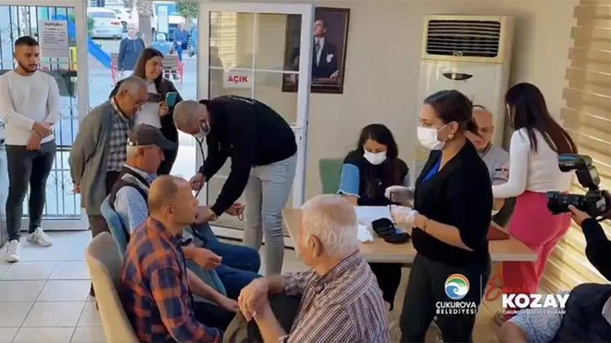 Çukurova’da emeklilere özel hizmet! Başkan Kozay detayları paylaştı