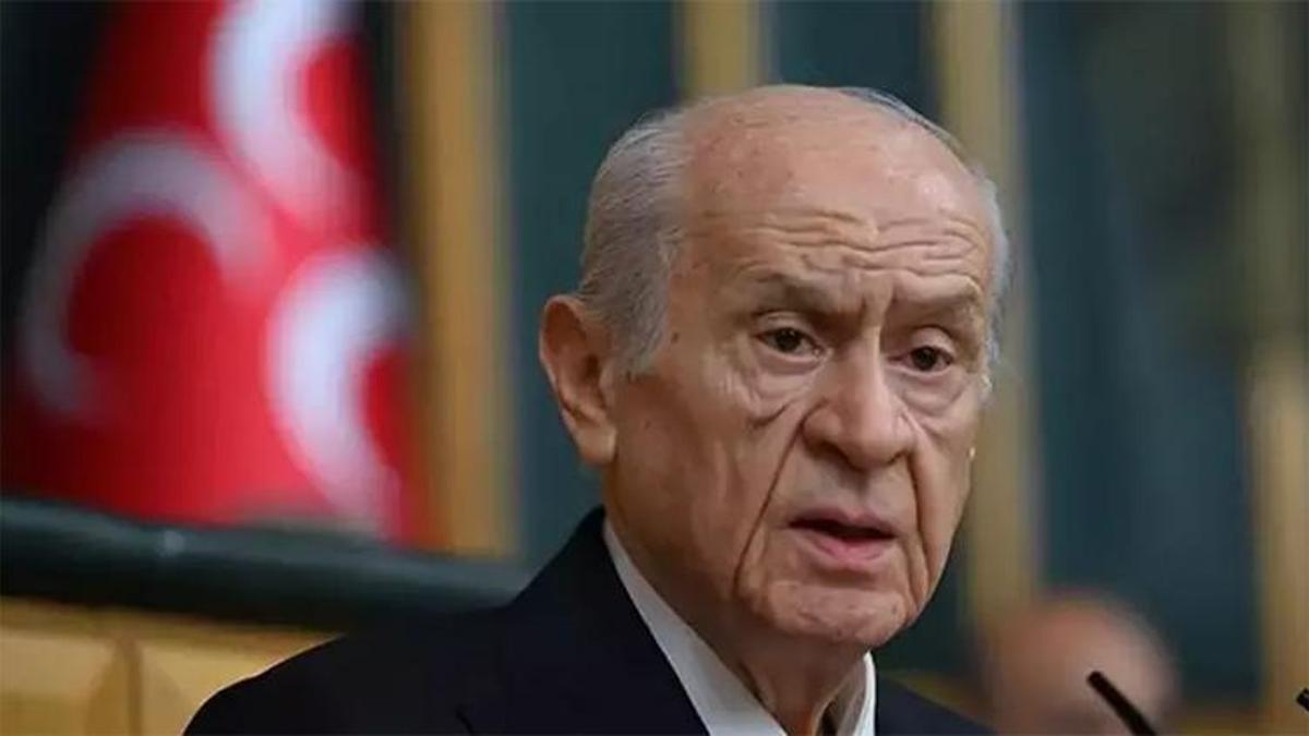 MHP lideri Bahçeli'den 'Erdoğan' sorusuna tepki: Vazgeçemiyorsan mesleği bırak!