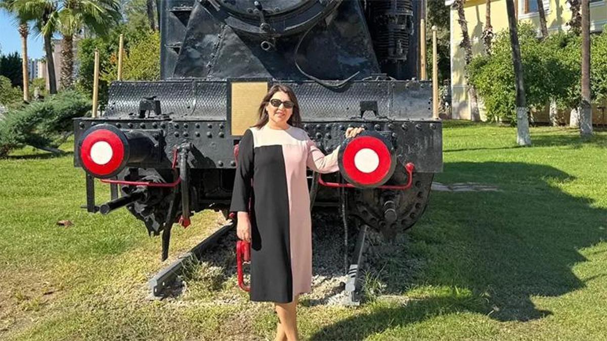 Milletvekilinden vatandaşlara çağrı: 'Herkesi Adana'ya bekliyoruz'