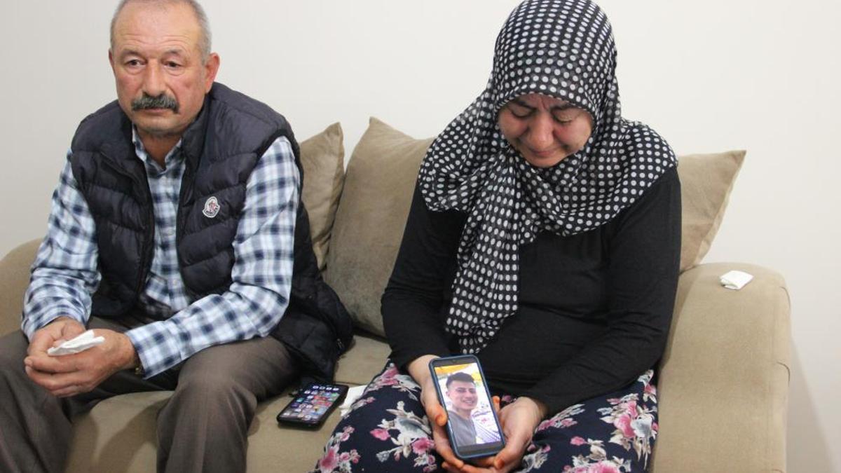 1 yıl önce Gazze'ye gidiyorum diye evden çıkan oğullarından o günden beri haber alınamıyor: 'Nasıl bir işin içine düştük bilmiyorum'