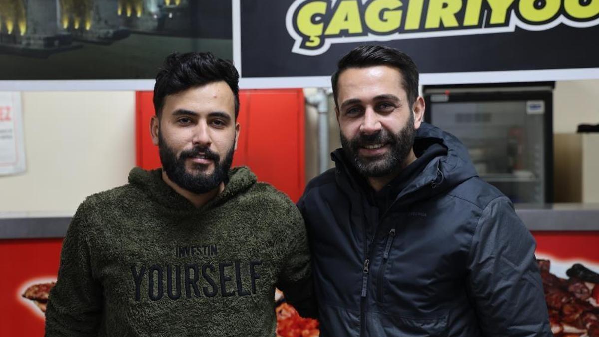 Adana'da boğazına şırdan kaçan adam böyle kurtarıldı