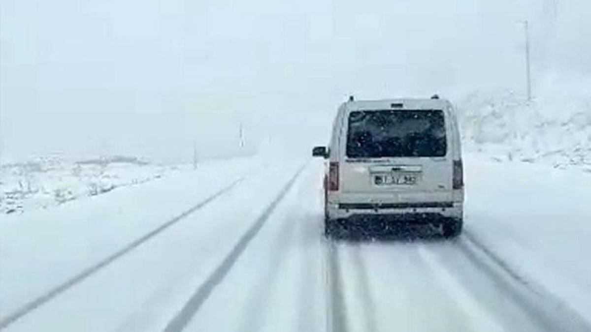 Türkiye'nin en soğuk yeri! Meteoroloji açıkladı: Termometreler -20 dereceyi gösterdi