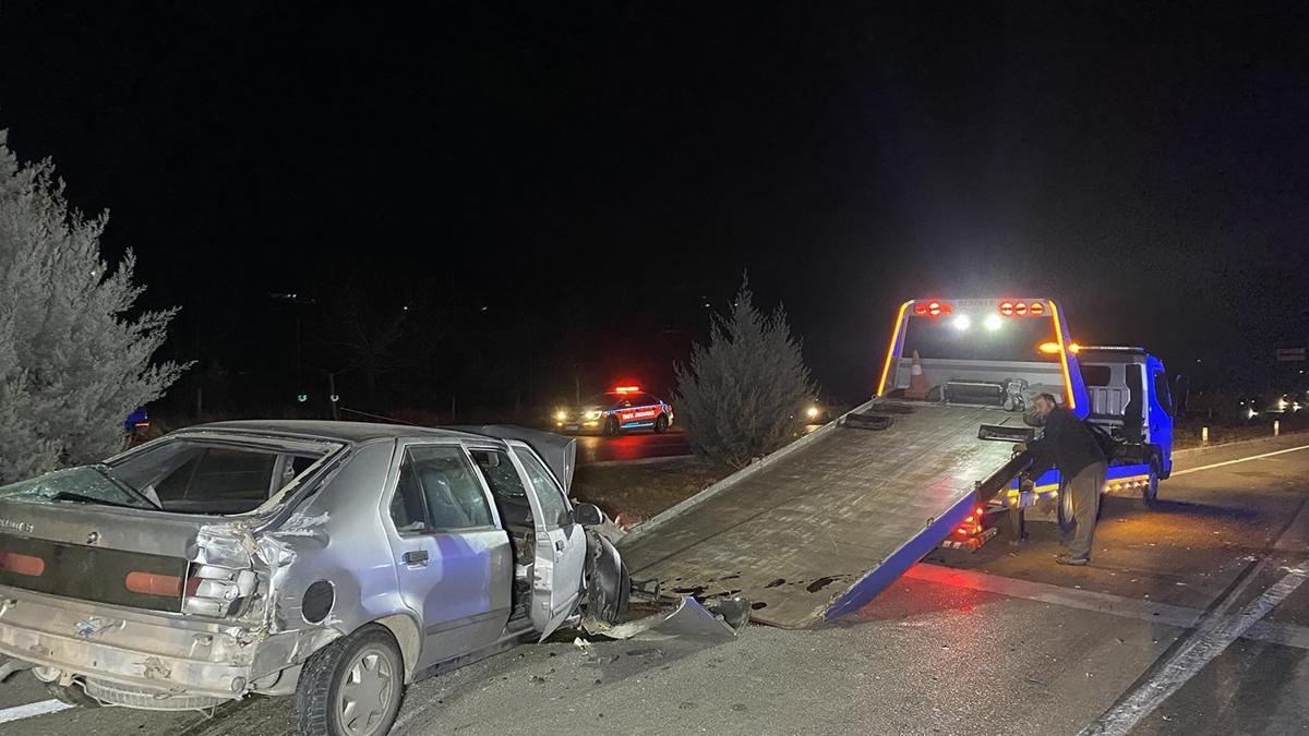 Manisa'da zincirleme kaza: 3 yaralı