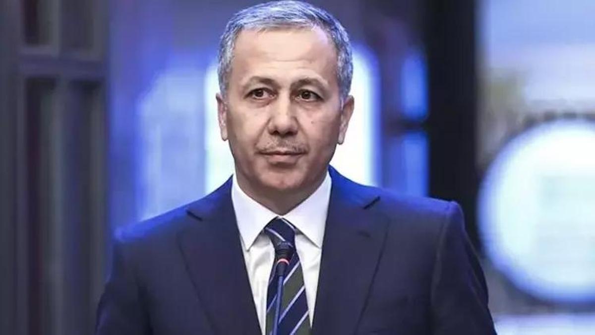 İçişleri Bakanı Yerlikaya'dan göçmen kaçakçılarına net mesaj: Cesaretiniz varsa devam edin