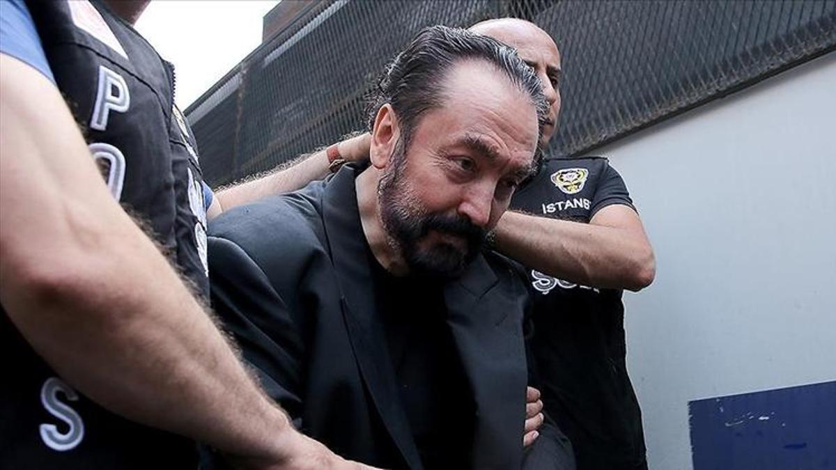 Adnan Oktar'dan tuhaf savunma: İnsanlar beyninin içindeki televizyonu izler