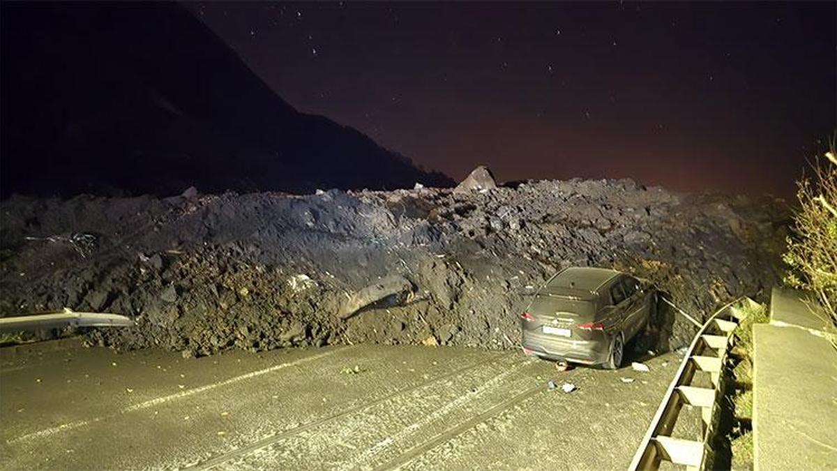 Artvin'in Arhavi ilçesinde heyelan! 'Heyelan 200 metrelik bir alanda etkili oldu'