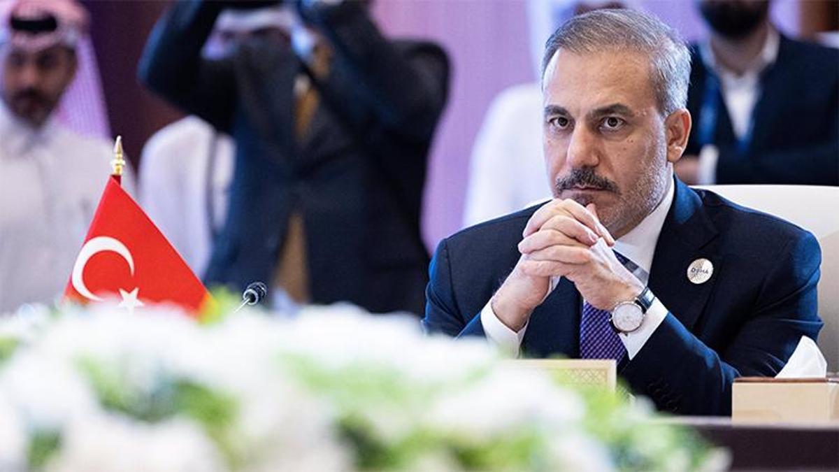 Dışişleri Bakanı Fidan: Suriye halkı ülkelerinin geleceğini yeniden şekillendirecek