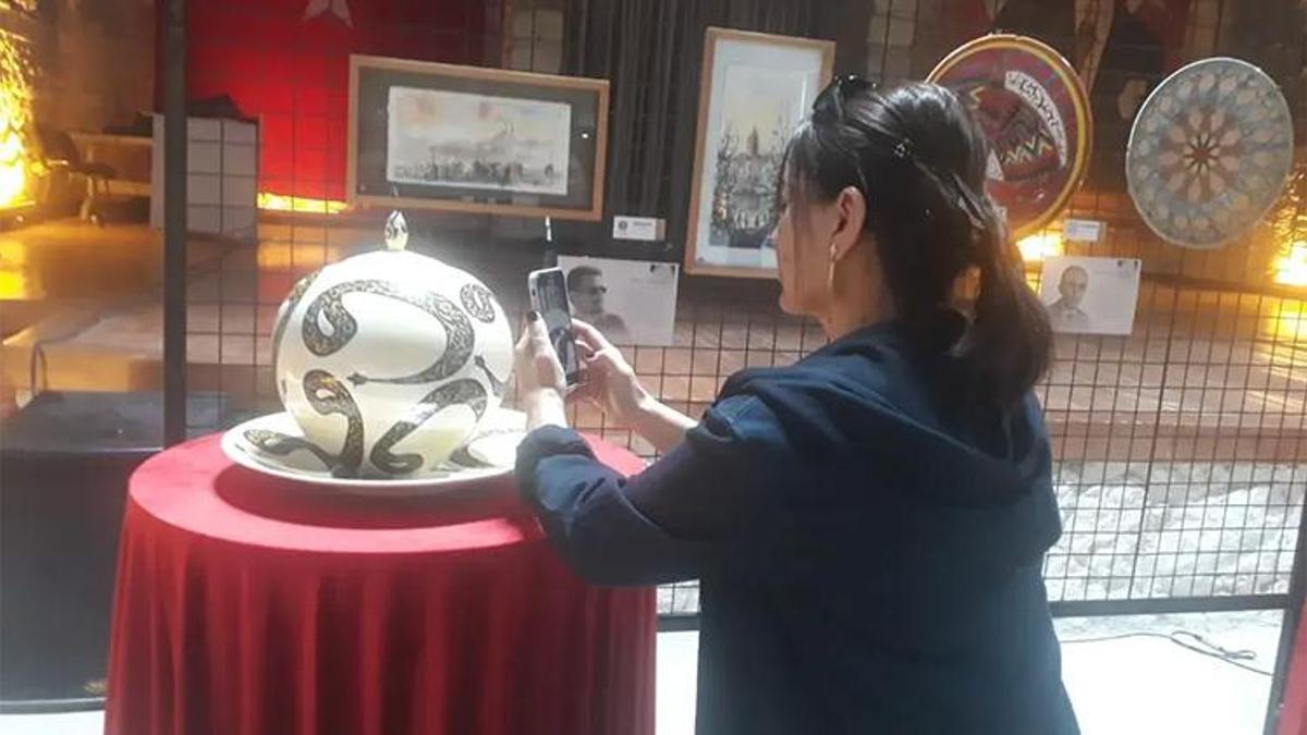 Çukurova'da Bir Puduhepa sergisi sona erdi! Sanatseverlerden yoğun ilgi