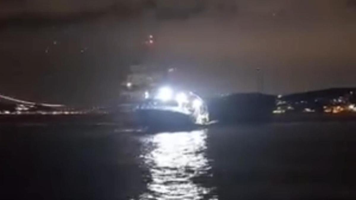 Beykoz'da balıkçı ağlarına takılan kargo gemisi kurtarıldı