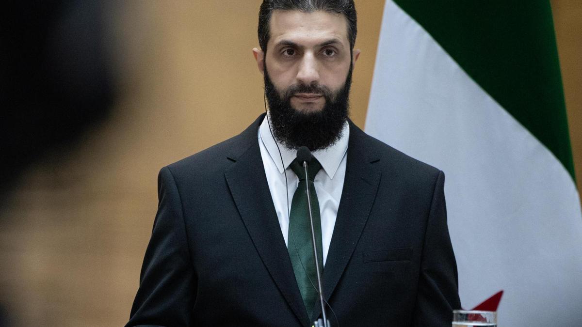Suriye'de muhalif grupların kaderi belli oldu! Tek çatı altında birleşiyorlar