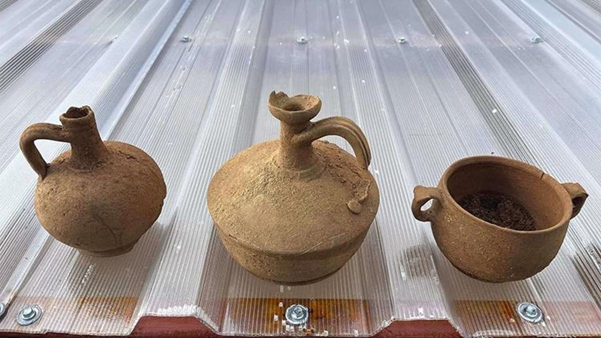 Aydın'da istinat duvarı yapmak için kazı yaparken şaşkına döndü