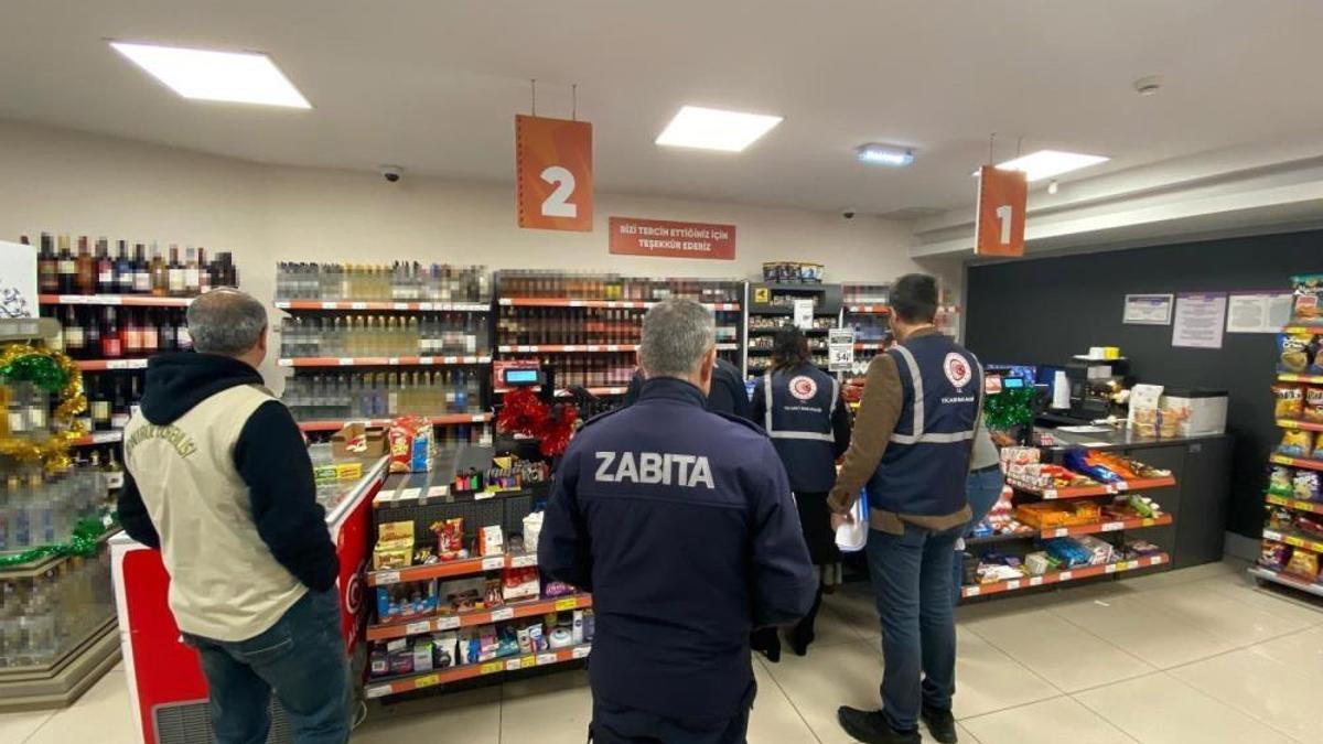 Bakanlık asgari ücrete zam sonrası harekete geçti! Fahiş fiyat uygulayan işletmelere para cezası