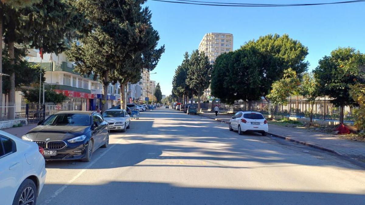 Yeni yılın ilk günü Adana sokak ve caddeleri boş kaldı
