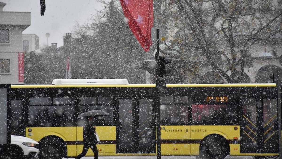 Adana'ya sağanak yağışlar geri dönüyor! Hafta sonundan itibaren etkili olacak