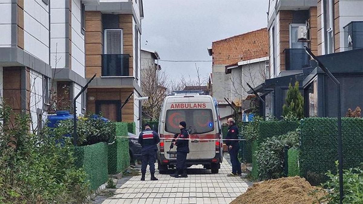 Tekirdağ'da villada vahşet! Eşini ve 7 yaşındaki kızını öldürüp intihar girişiminde bulundu