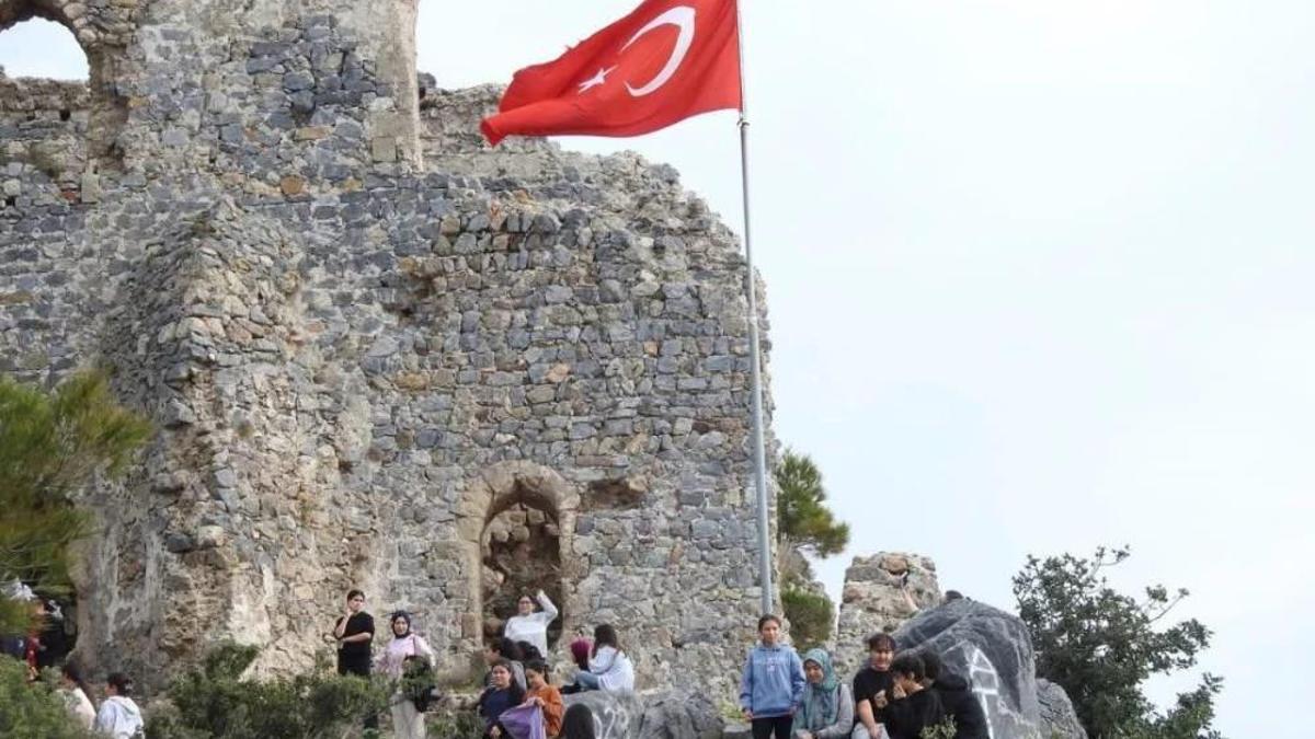 Sofra Kalesi öğrencilere tanıtıldı