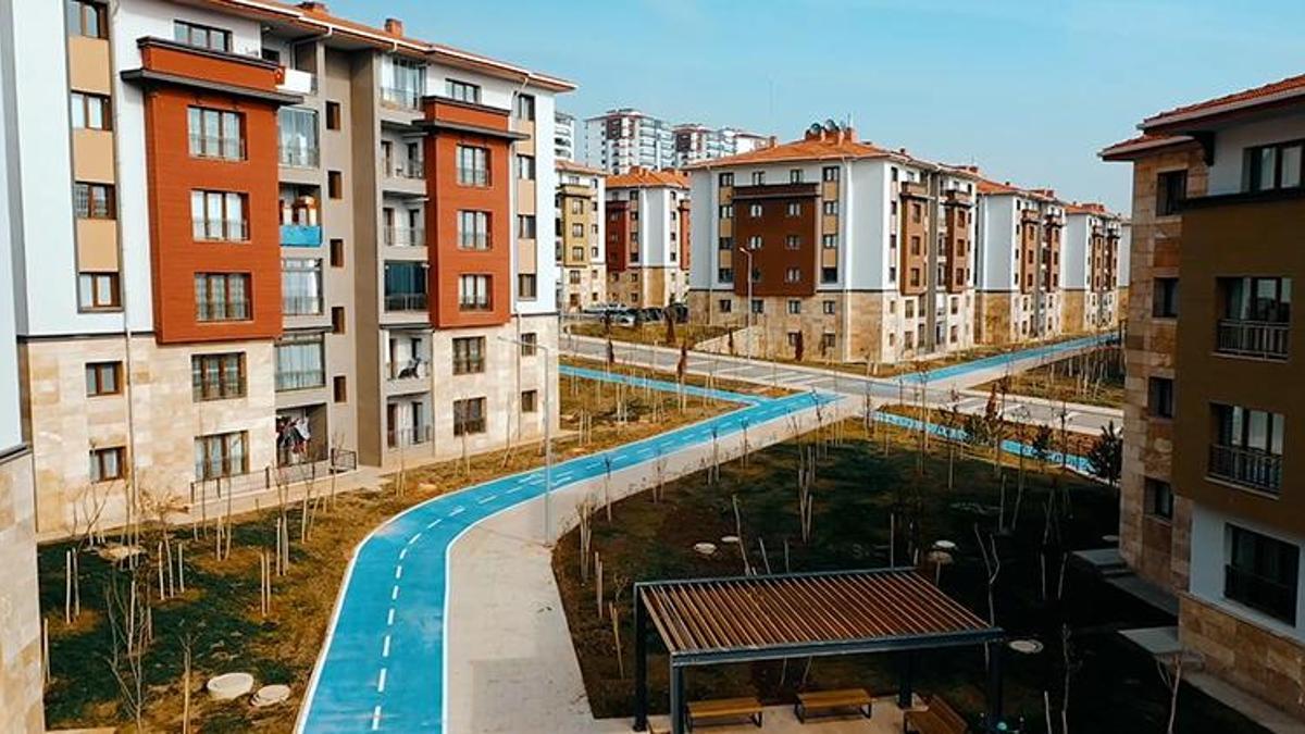 Emlakta trend yukarı yönlü! Konut satış rekor
