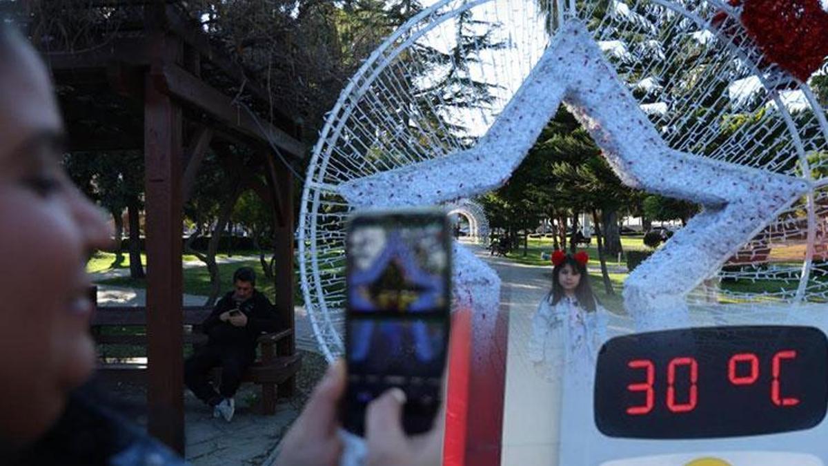 Adana kış ortasında yaz sıcağını yaşadı! Termometreler 30 dereceyi gösterdi