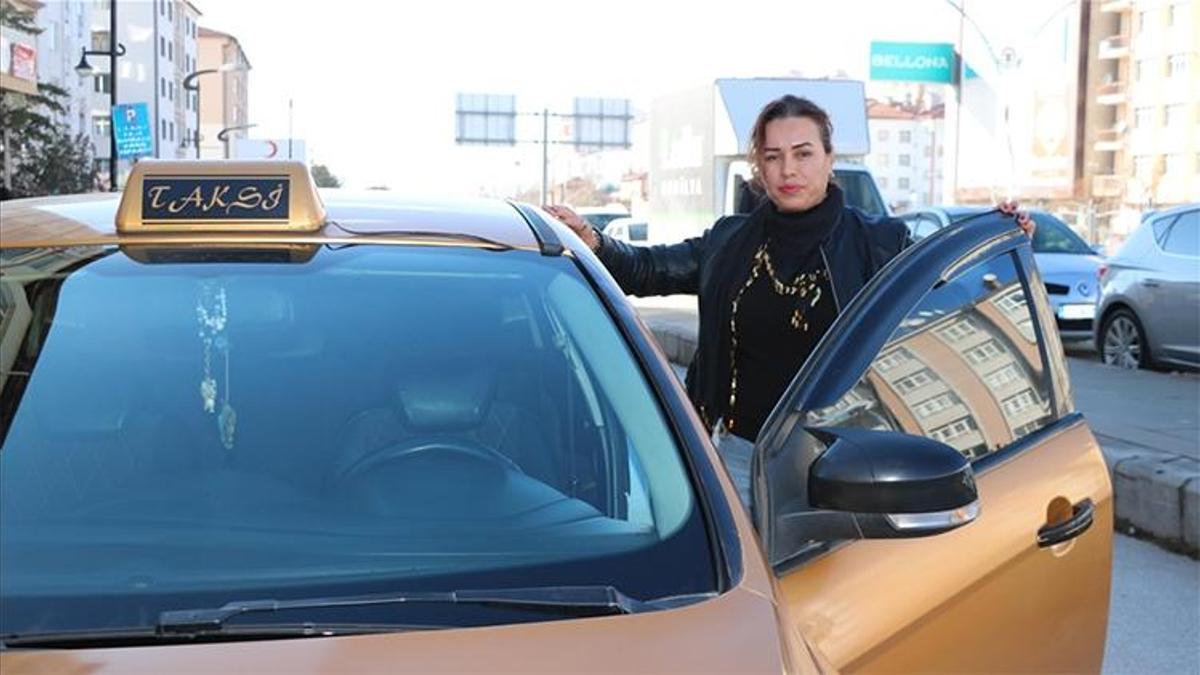 Yozgat sokaklarında direksiyon sallıyor! 'Kadınlar da çok rahat yapabilir'