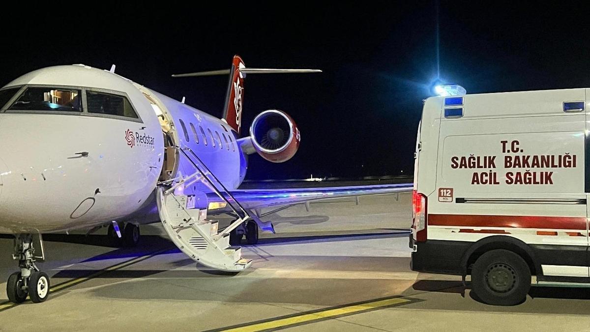 Şırnak'ta hasta bebekler ambulans uçakla sevk edildi