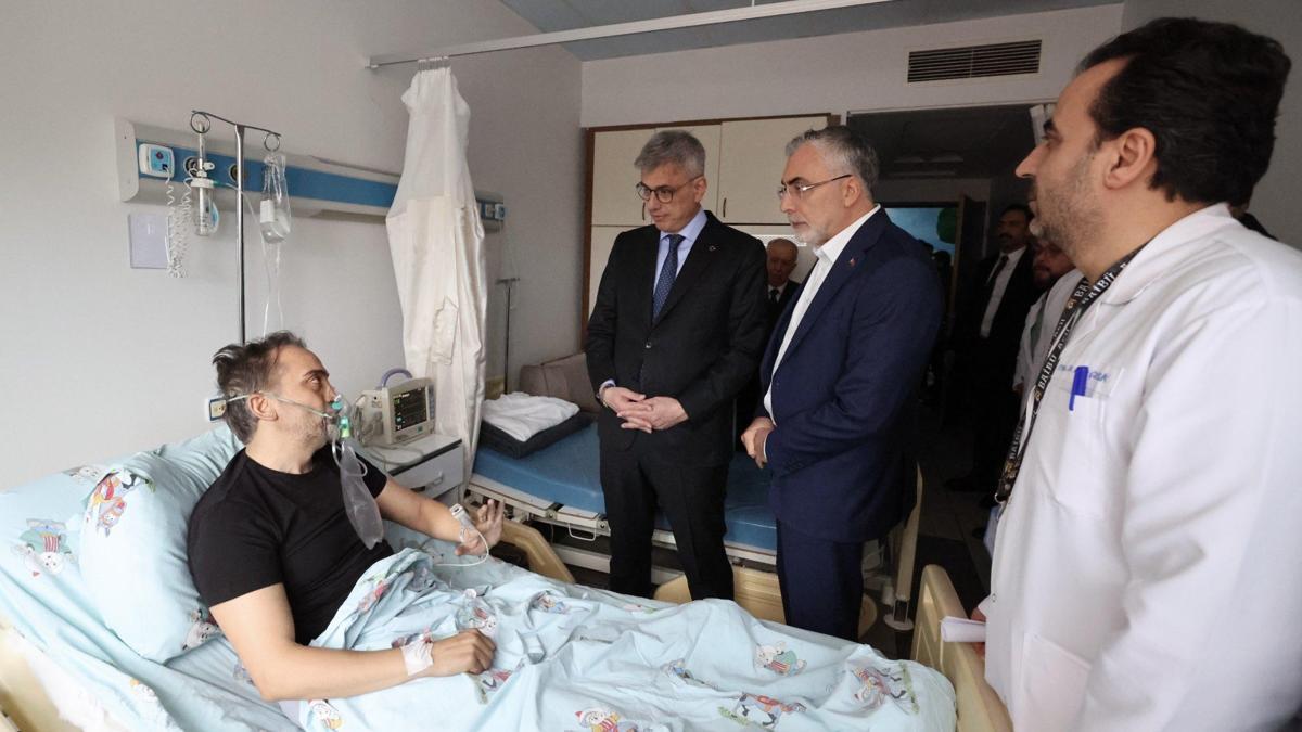 Bakanlar Memişoğlu ve Işıkhan, otel yangınında yaralananları ziyaret etti