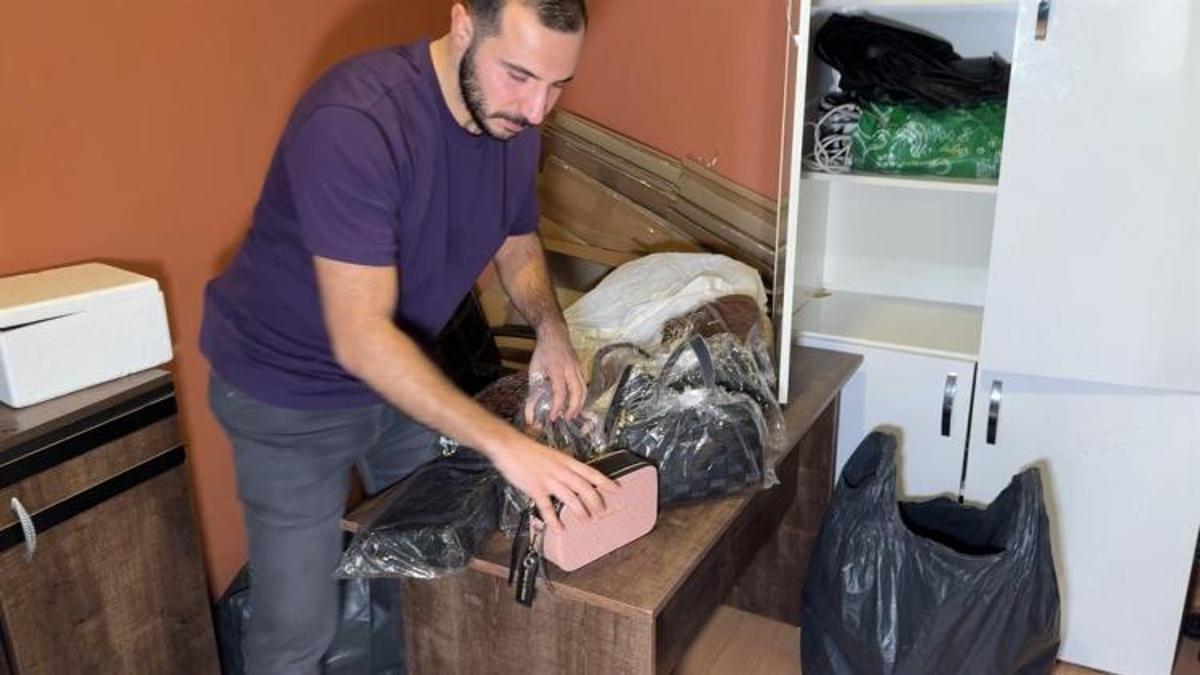 Avcılar'da kargo bürosu sahte ürün deposu çıktı