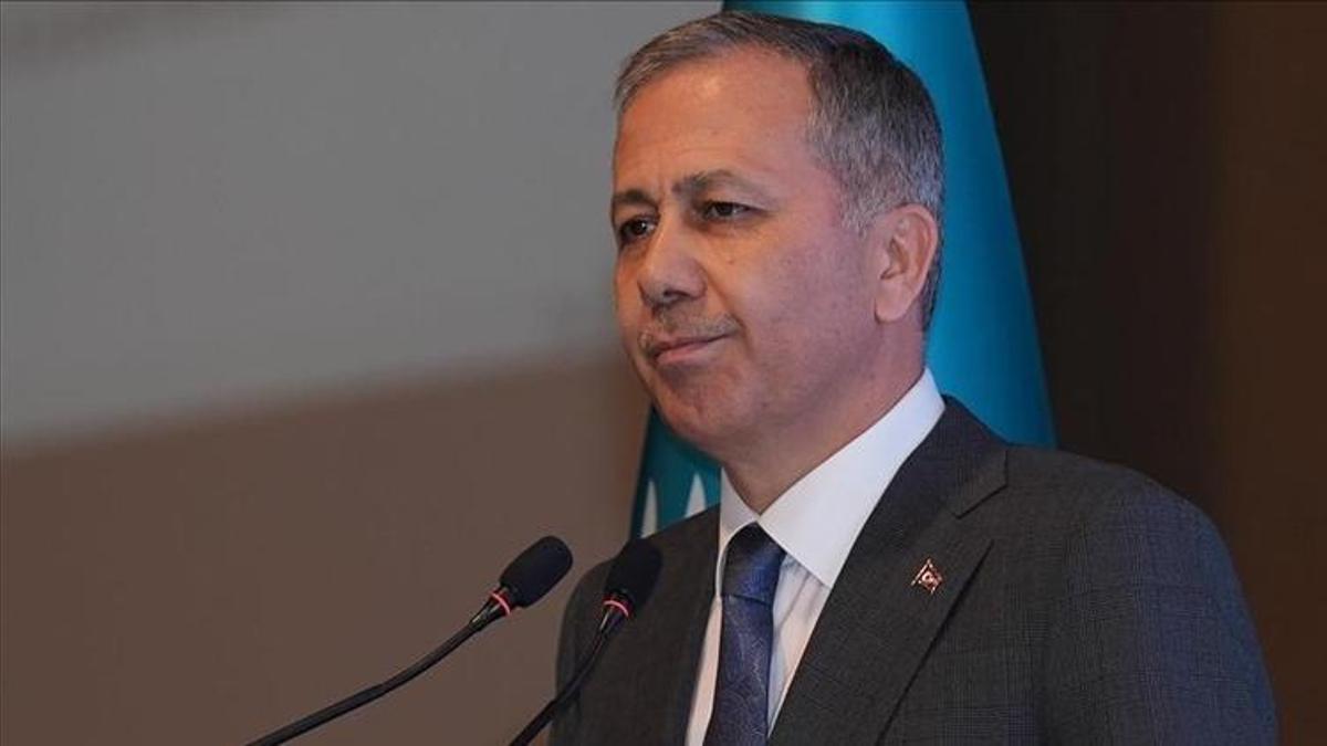 Bakan Yerlikaya, Türkiye'deki Suriyeli sayısını açıkladı