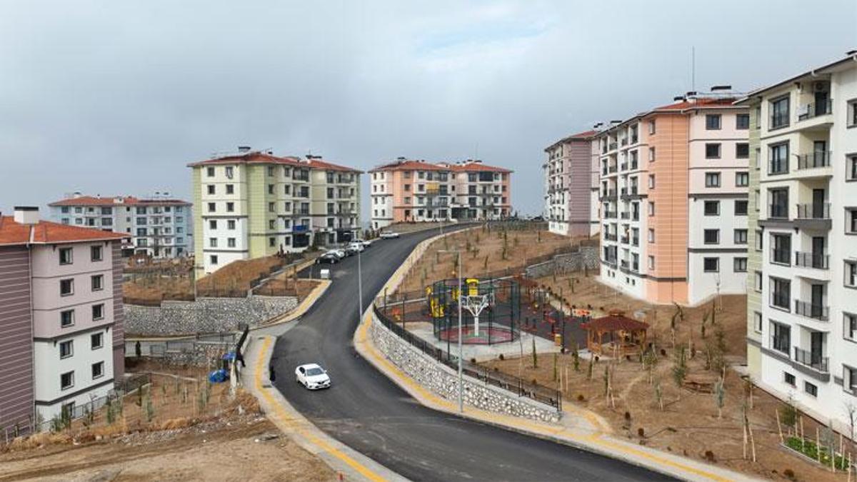 Bakan Kurum: Malatya Gelinciktepe'de 2 bin 175 konutun inşasını tamamladık