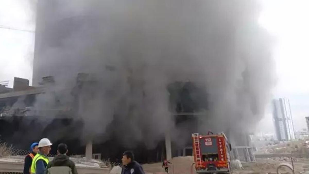 Ankara'da inşaat alanında yangın