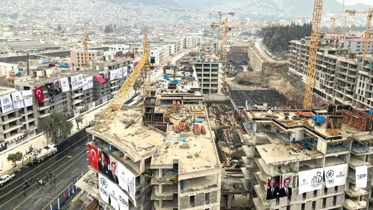 6 Şubat'ın acısının 2. yılı: Küllerinden doğuyorlar!