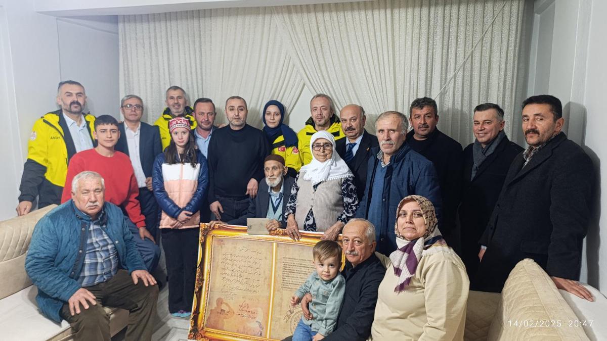 107 yıl sonra gelen mektup: Birinci Dünya Savaşı'nda esir düşen dedelerinin mektubu torunlarına verildi 'Tarihi bir an yaşıyoruz'