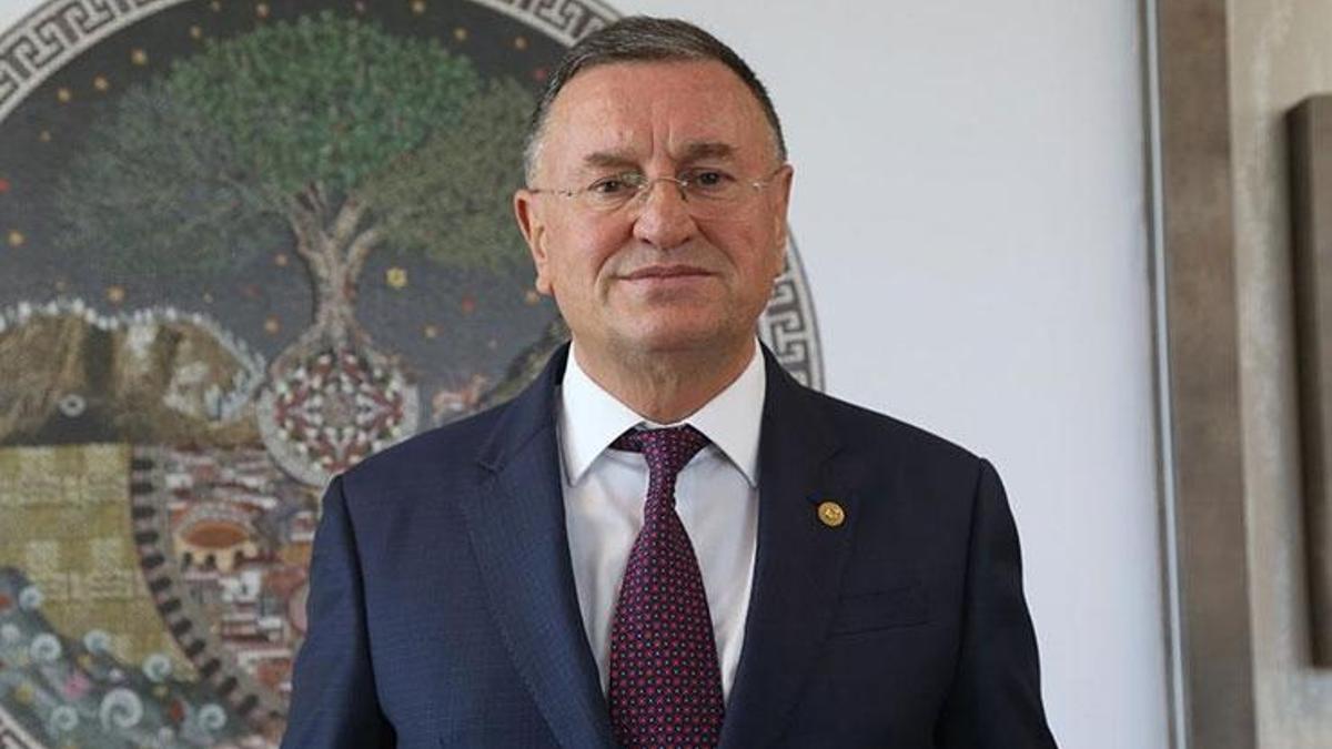 Lütfü Savaş, CHP'nin 38. Olağan Kurultayı'nın iptali için dava açtı