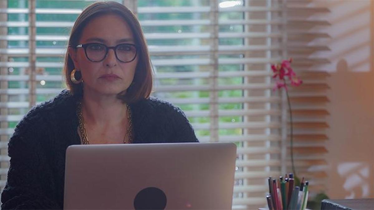 Ahsen ‘Piyasa’yı karıştıracak! Kim bu gözü kara gazeteci?