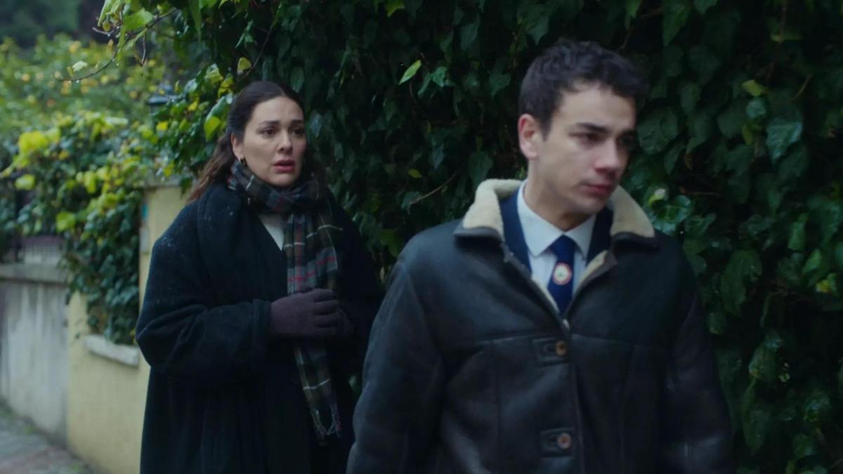 Sezen Aksu'lu Annem Ankara bu akşam Kanal D'de