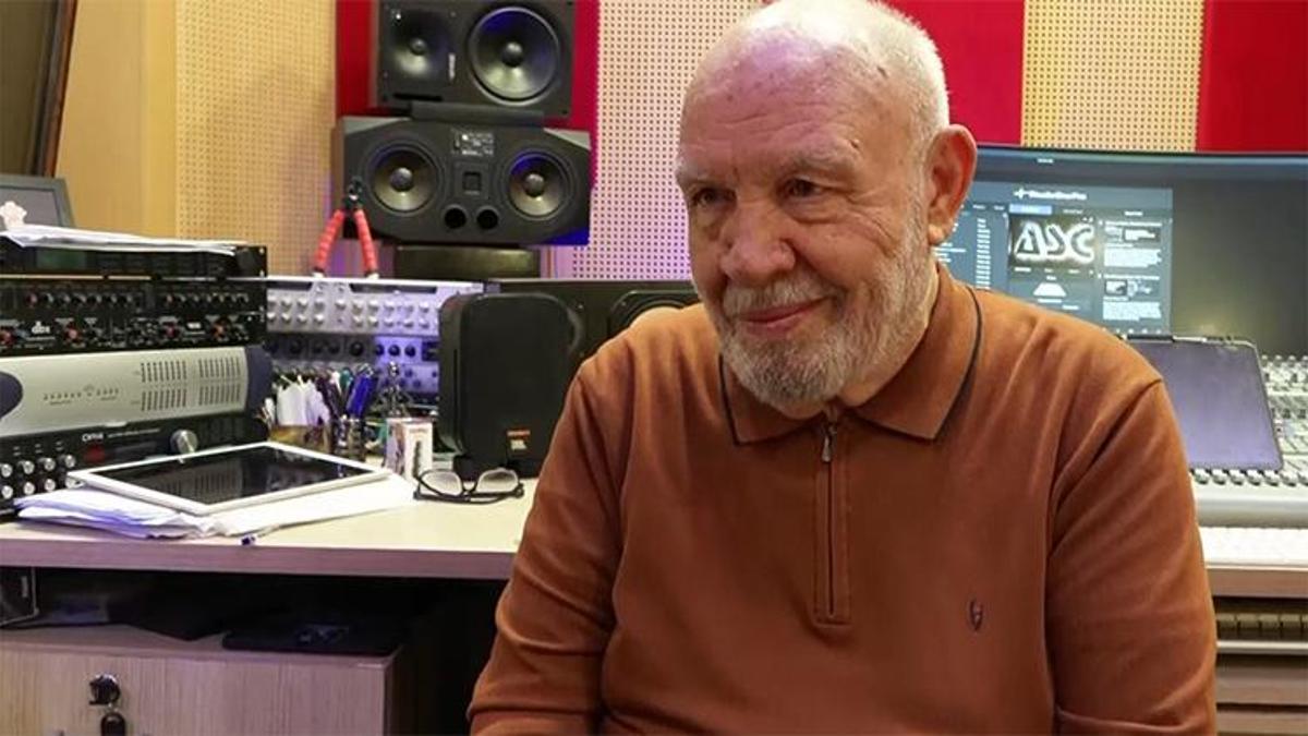 Musa Eroğlu ‘Piyasa’ya o türkü ile girdi! “Anadolu'daki bin kadından birisi Münevver”